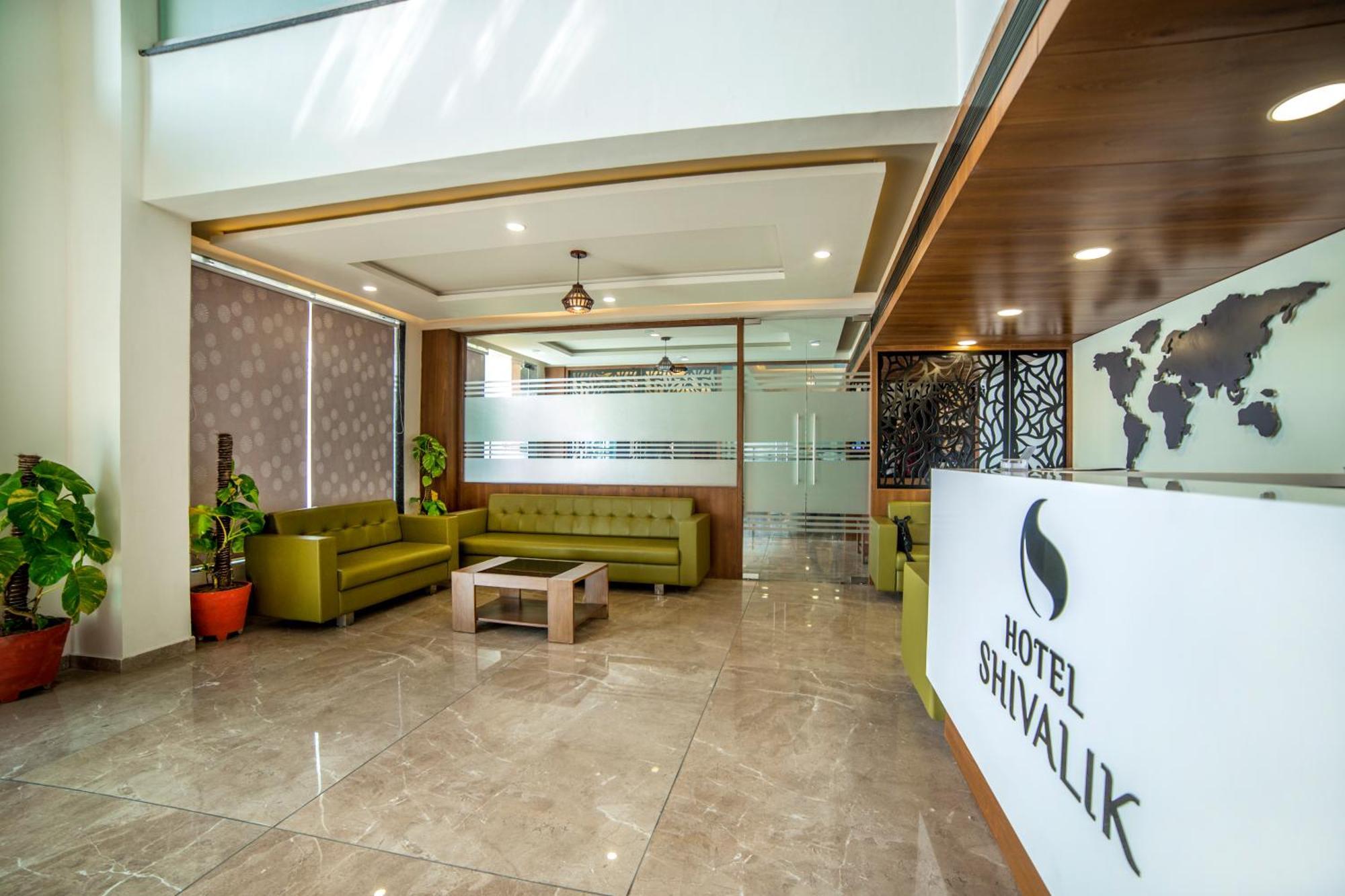 Mahesana Hotel Shivalik - Mehsana מראה חיצוני תמונה